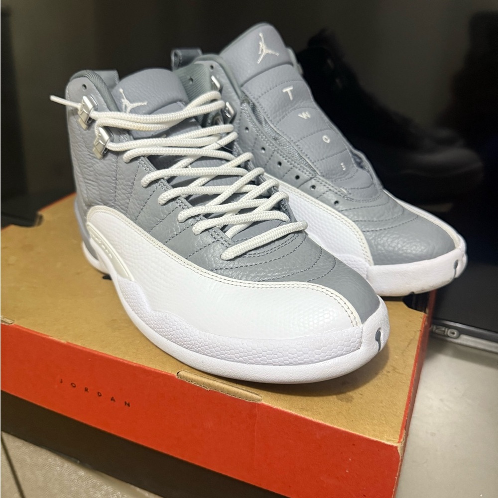 Jordan 12 Retro Box in Black and Red
